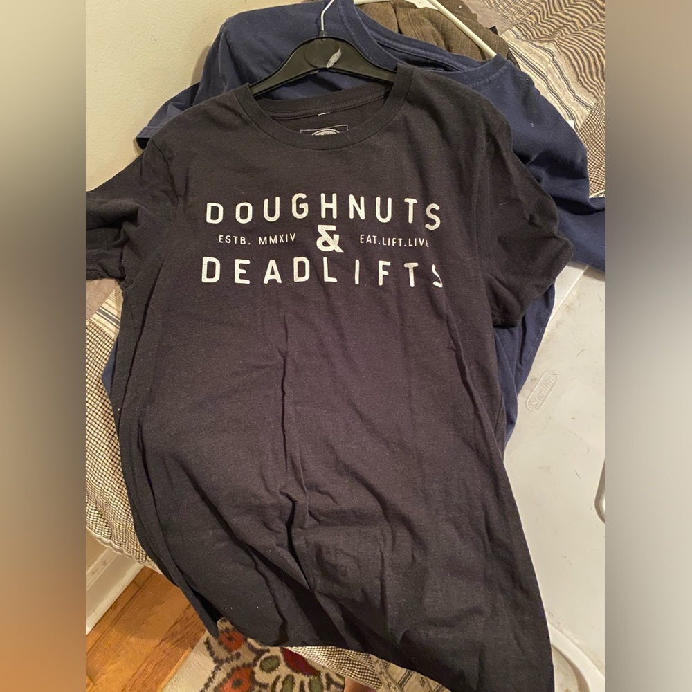 Unisex doughnuts and deadlifts tee. Medium